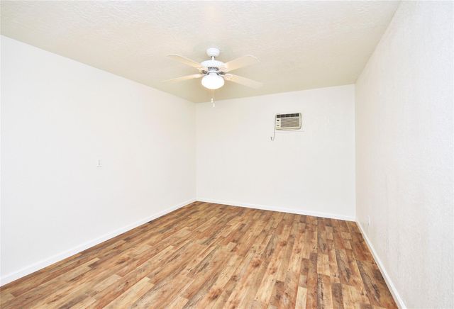 10214 Trade Winds Drive, Houston, TX 77086