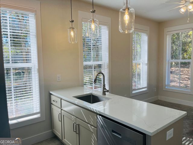 100 Gardenia Lane 100 B, Lagrange, GA 30240