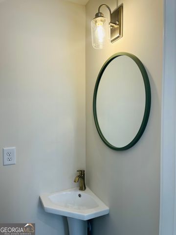 100 Gardenia Lane 100 B, Lagrange, GA 30240