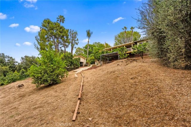 1916 Tumin Road, La Habra Heights, CA 90631