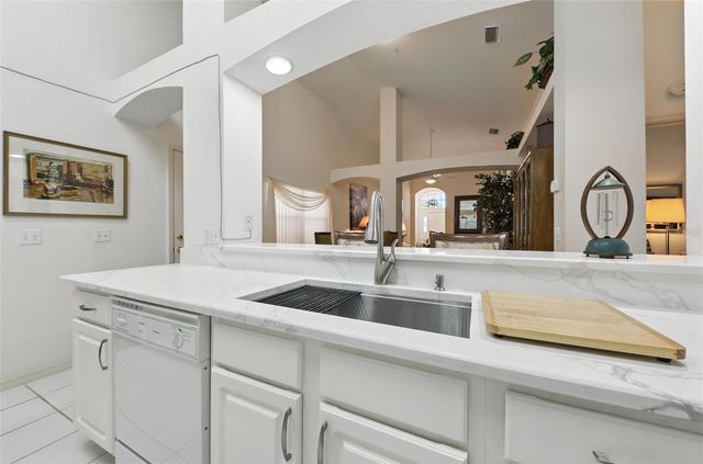 1752 CHALLENGER AVENUE, Davenport, FL 33897