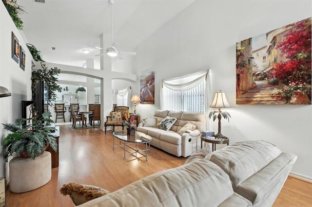 1752 CHALLENGER AVENUE, Davenport, FL 33897