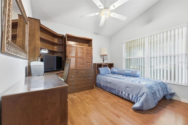 1752 CHALLENGER AVENUE, Davenport, FL 33897