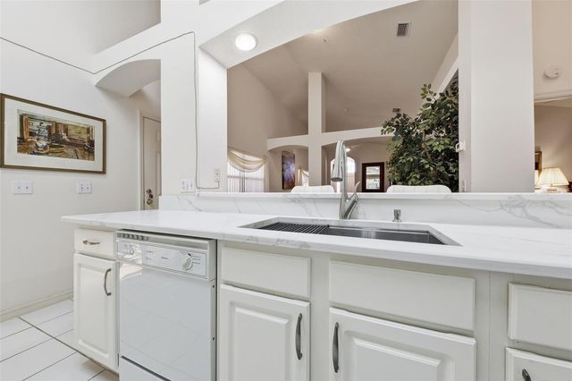 1752 CHALLENGER AVENUE, Davenport, FL 33897