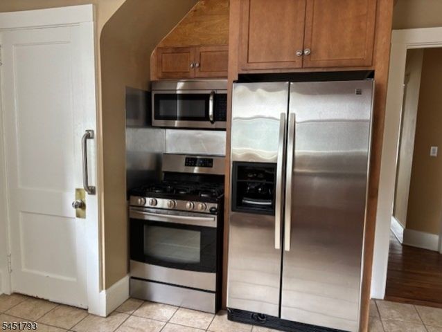 12 Forest Road, Madison Boro, NJ 07940