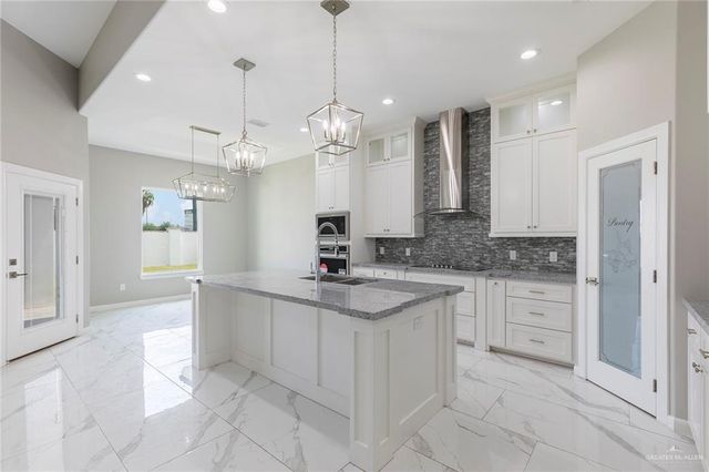 3013 Brentwood Street, Edinburg, TX 78539