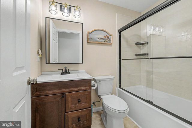 814 ARAGO ST, Egg Harbor City, NJ 08215