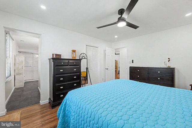814 ARAGO ST, Egg Harbor City, NJ 08215