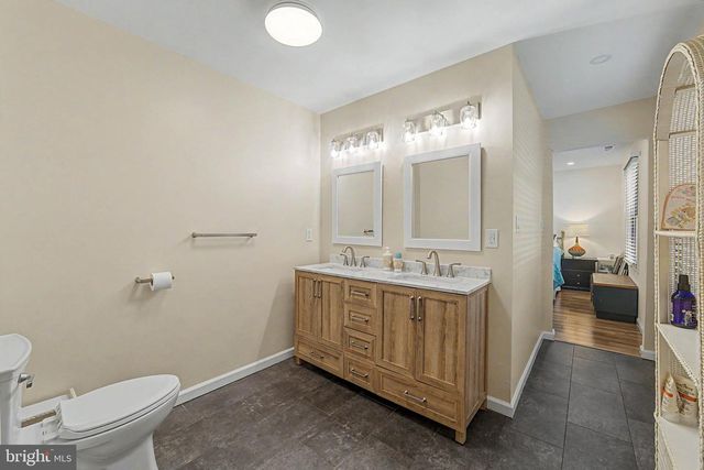 814 ARAGO ST, Egg Harbor City, NJ 08215