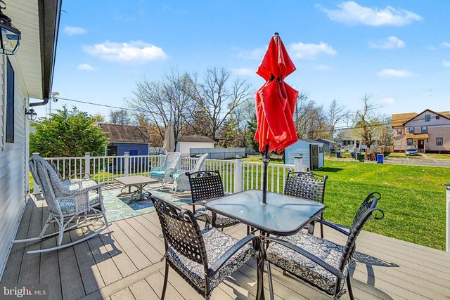 814 ARAGO ST, Egg Harbor City, NJ 08215