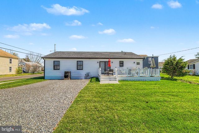 814 ARAGO ST, Egg Harbor City, NJ 08215