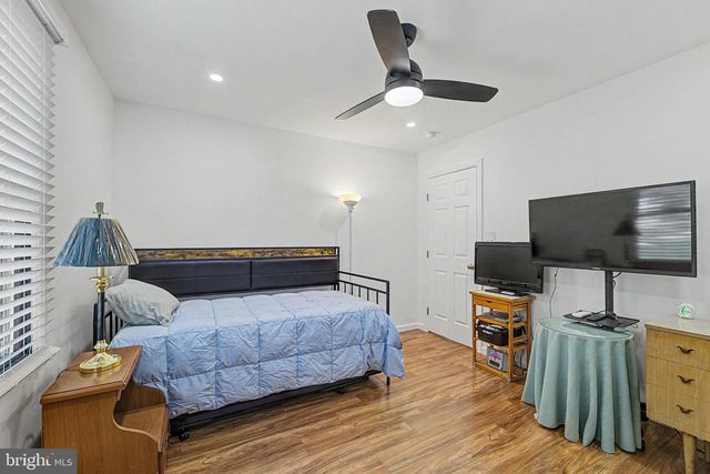 814 ARAGO ST, Egg Harbor City, NJ 08215