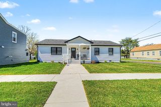 814 ARAGO ST, Egg Harbor City, NJ 08215
