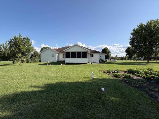 N4194 Country Club Drive, Brodhead, WI 53520