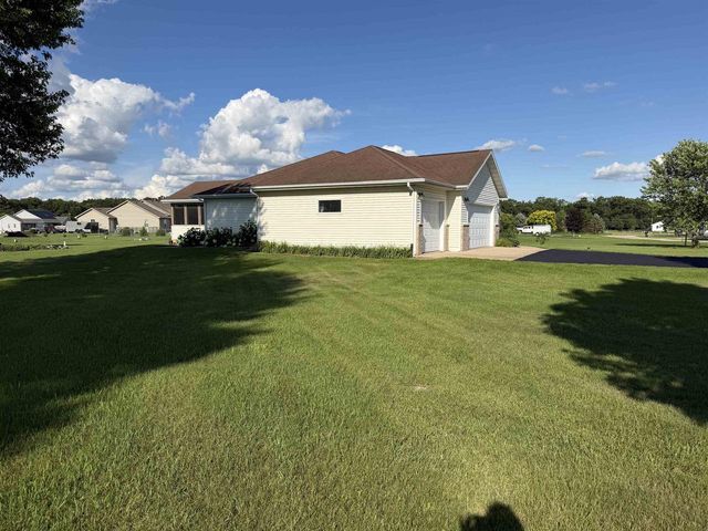 N4194 Country Club Drive, Brodhead, WI 53520
