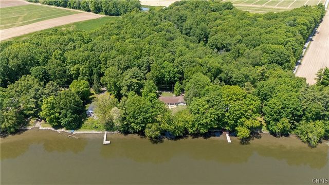 6 Snogles Lane, Lysander, NY 13027
