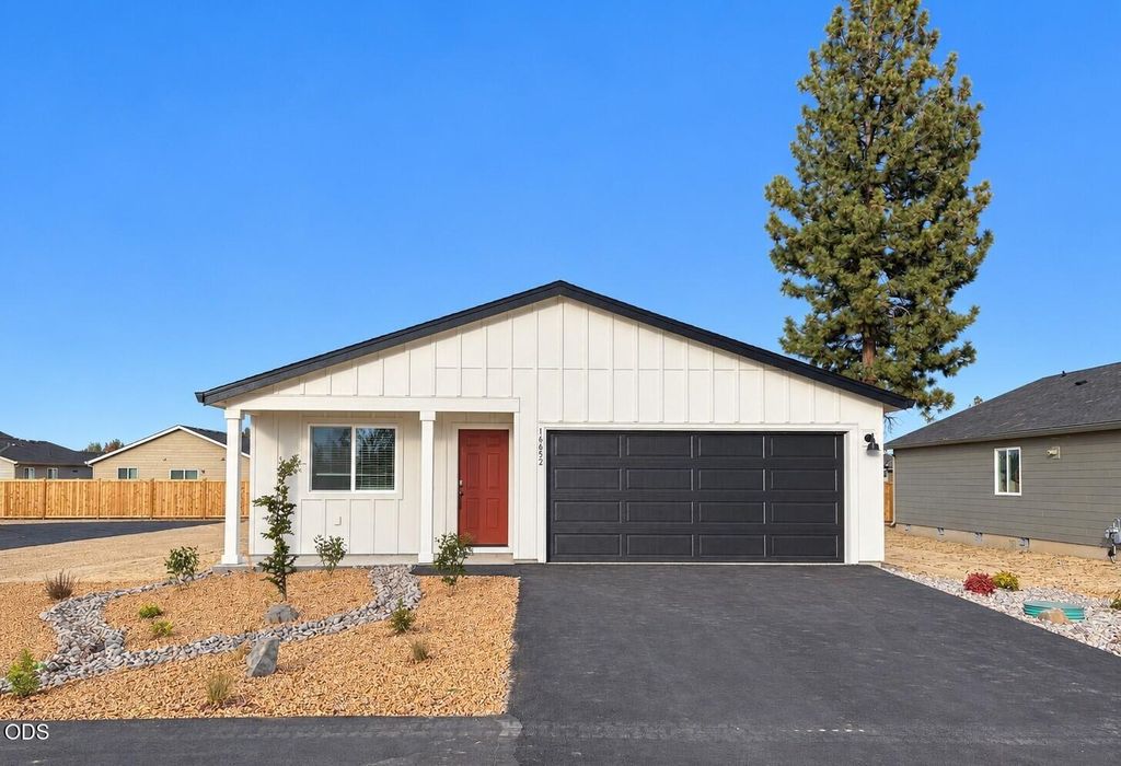 16652 Memorial Lane, La Pine, OR 97739