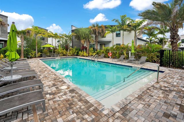 8358 NW 7th Place, Plantation, FL 33324