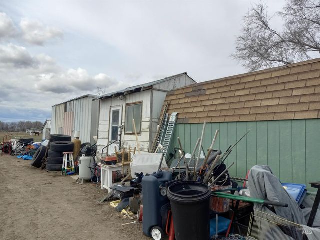 3805 Pioneer Park Ln 21, Homedale, ID 83628
