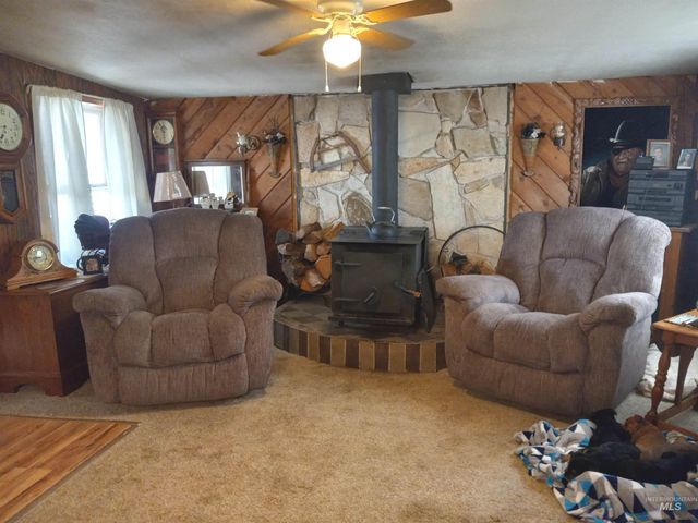 3805 Pioneer Park Ln 21, Homedale, ID 83628