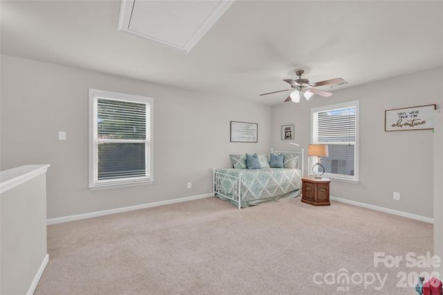 211 Wolf Creek Lane, Statesville, NC 28625