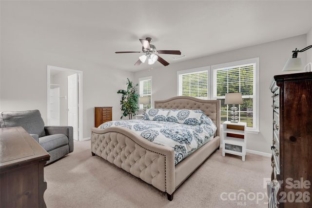 211 Wolf Creek Lane, Statesville, NC 28625