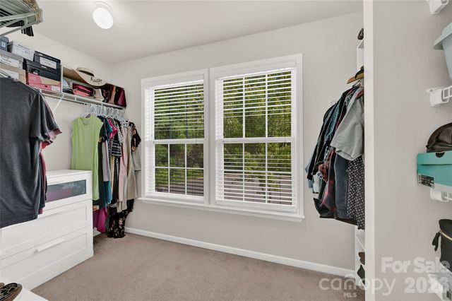 211 Wolf Creek Lane, Statesville, NC 28625