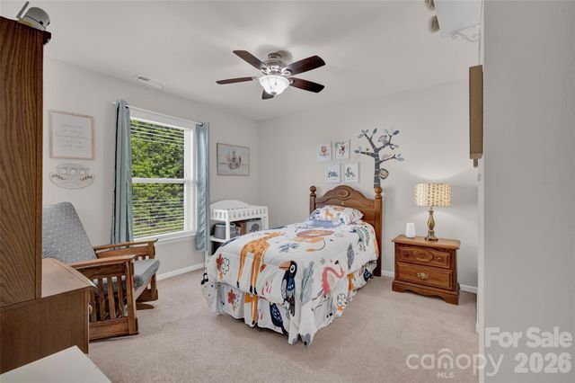 211 Wolf Creek Lane, Statesville, NC 28625