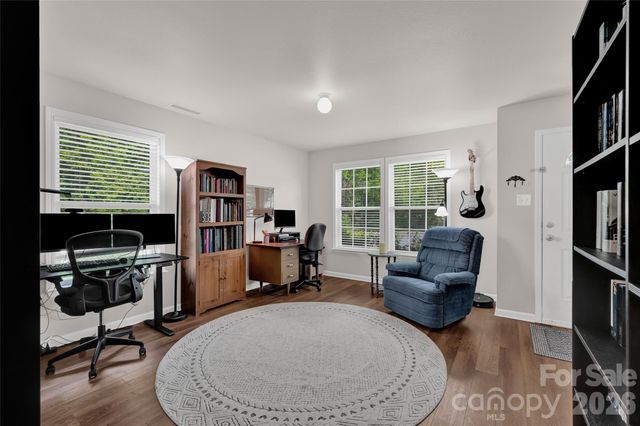 211 Wolf Creek Lane, Statesville, NC 28625