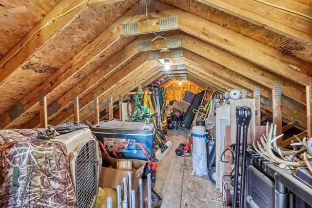 7013 Maple Lane, Horace, ND 58047