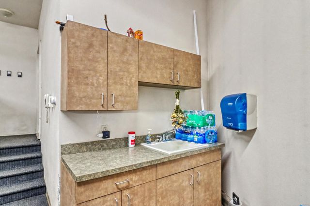 7013 Maple Lane, Horace, ND 58047