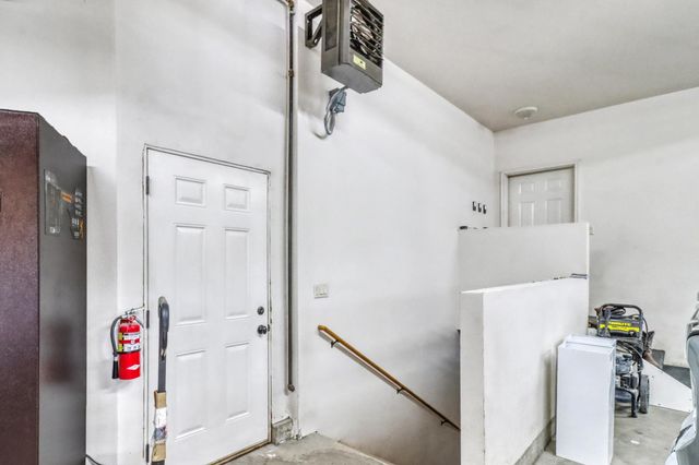 7013 Maple Lane, Horace, ND 58047