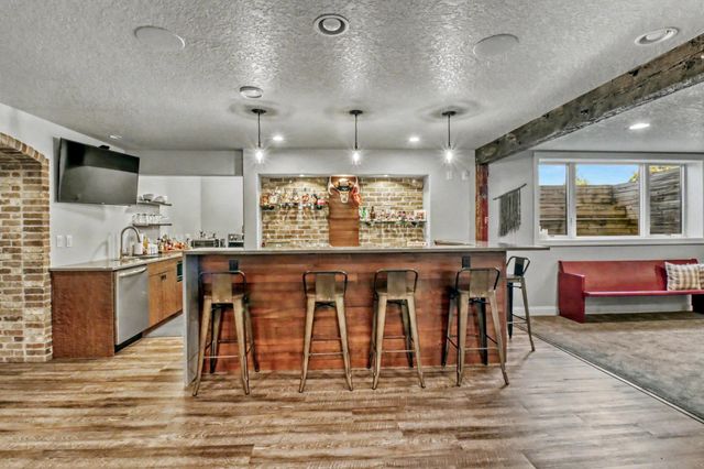 7013 Maple Lane, Horace, ND 58047