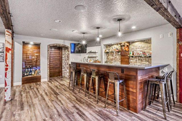 7013 Maple Lane, Horace, ND 58047