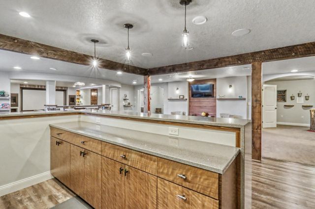 7013 Maple Lane, Horace, ND 58047