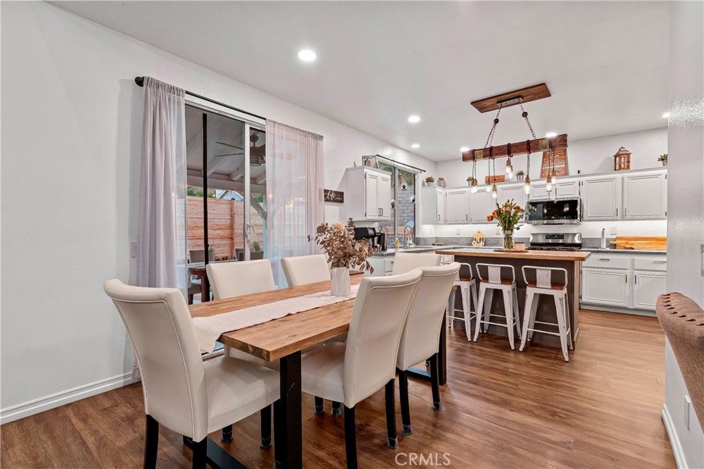 Image 13 of property listing at 28630 Oak Valley, Castaic, CA 91384