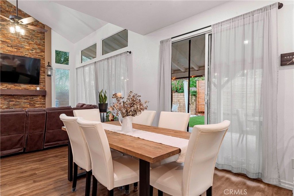 Image 14 of property listing at 28630 Oak Valley, Castaic, CA 91384