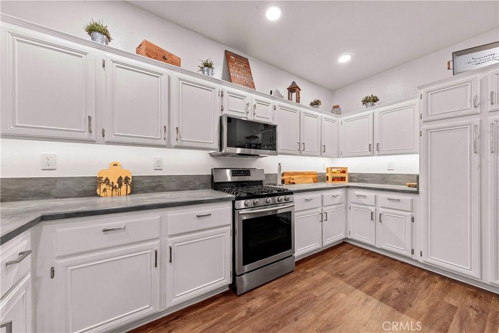 Image 17 of property listing at 28630 Oak Valley, Castaic, CA 91384