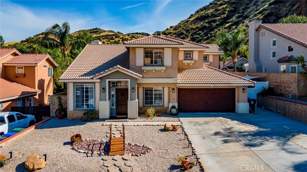 Image 2 of property listing at 28630 Oak Valley, Castaic, CA 91384