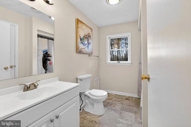 106 PINE NEEDLE DR, Felton, DE 19943