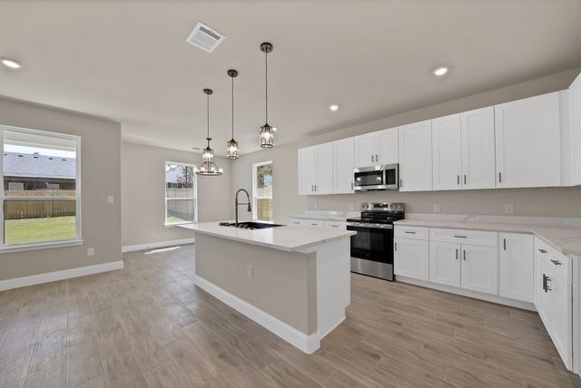 2513 Austin Court, Granbury, TX 76048