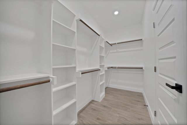 2513 Austin Court, Granbury, TX 76048