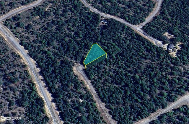 38 Malaluka Court, Chipley, FL 32428