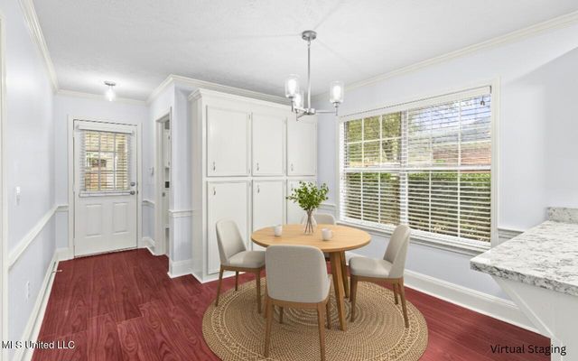 110 Oak Grove Drive, Brandon, MS 39047