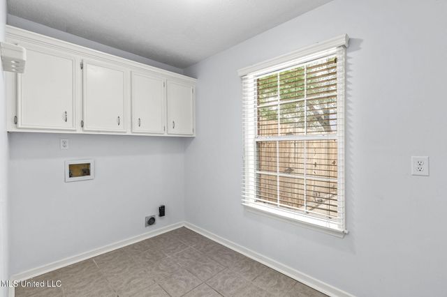 110 Oak Grove Drive, Brandon, MS 39047