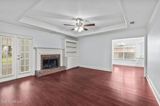 110 Oak Grove Drive, Brandon, MS 39047