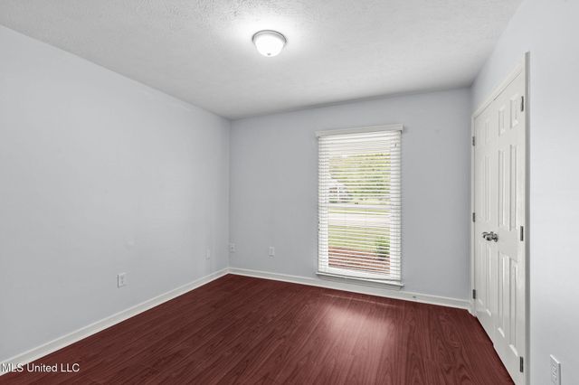 110 Oak Grove Drive, Brandon, MS 39047