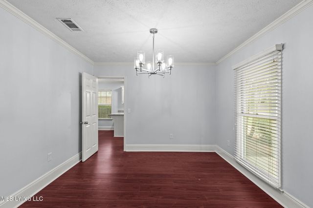 110 Oak Grove Drive, Brandon, MS 39047