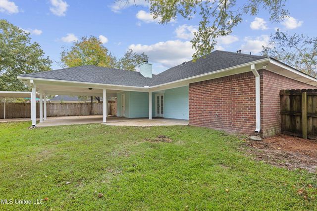 110 Oak Grove Drive, Brandon, MS 39047