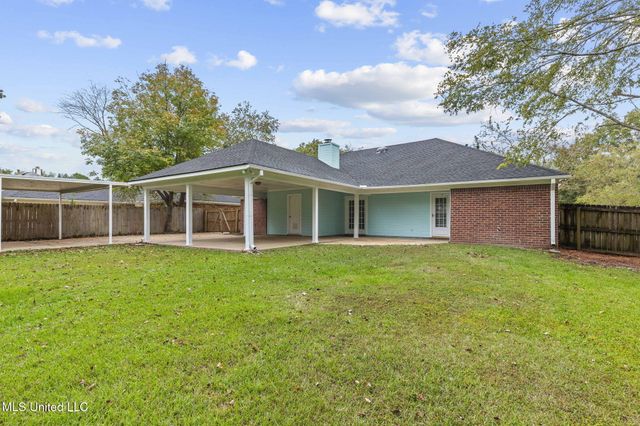 110 Oak Grove Drive, Brandon, MS 39047